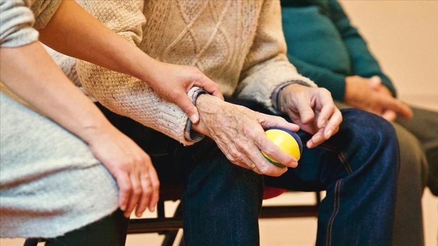 BE-ja miraton ilaçin kundër Alzheimerit, i pari që ngadalëson sëmundjen