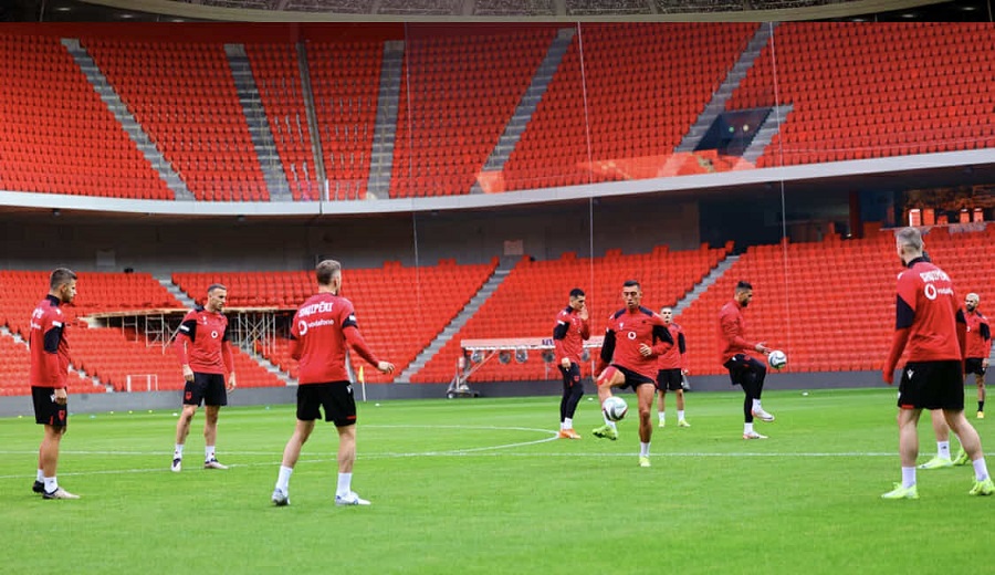 silvinjos i ikin kater lojtar