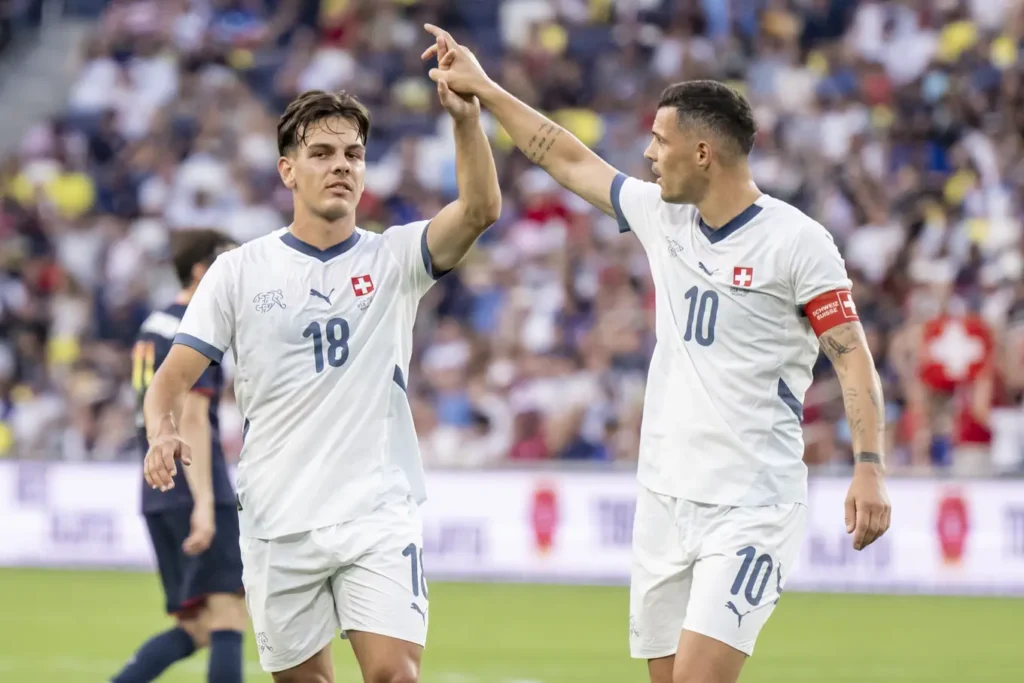 Milani synon përforcimin e mesfushës: Granit Xhaka objektivi kryesor, në garë edhe Ardon Jashari