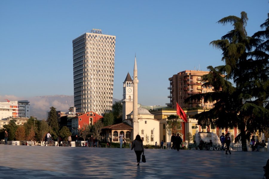 “Forbes”: Vizioni i guximshëm arkitektonik i Tiranës