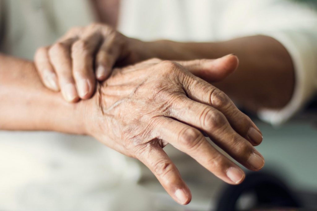 Shkencëtarët, një hap më pranë ilaçit për Parkinsonin