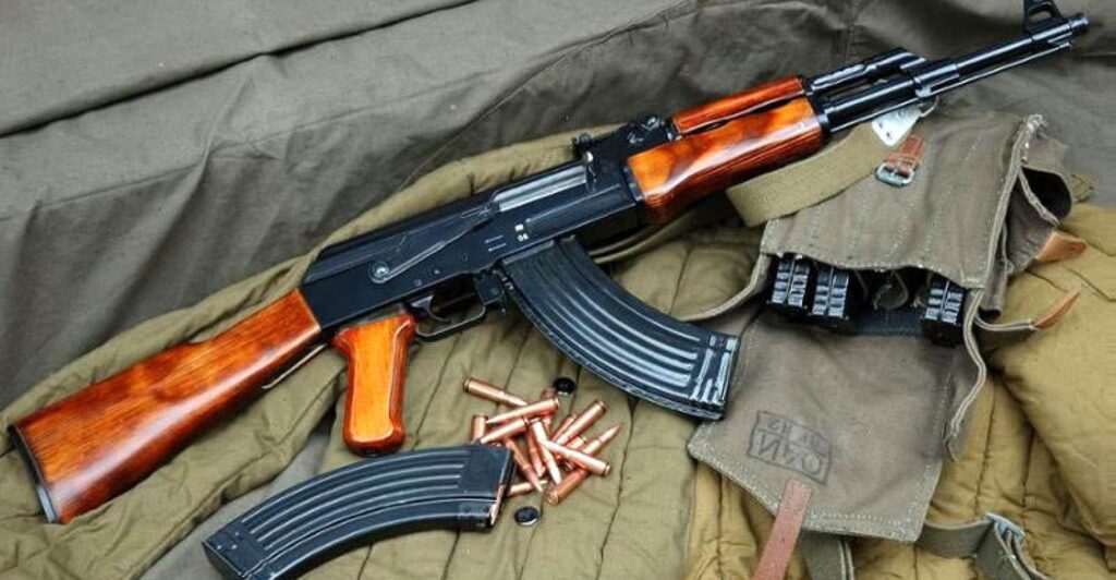 Arrestohet kosovari në Zveçan, policia i gjeti dhe konfiskoi armë e 700 fishekë