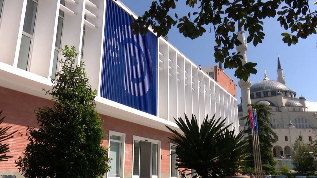 PD  sfidon  rezultatin e 11 majit, Kolegji Zgjedhor vendos sot