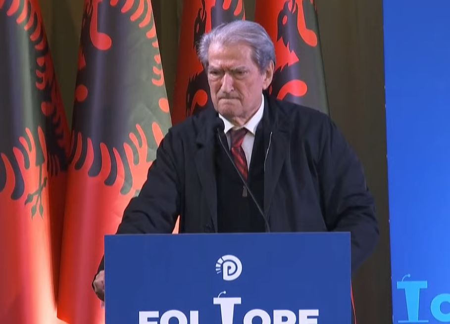 Nga foltorja në Mirditë, Berisha i përgjigjet qytetarëve: “Ata që u bashkuan me mua nuk morën privilegje