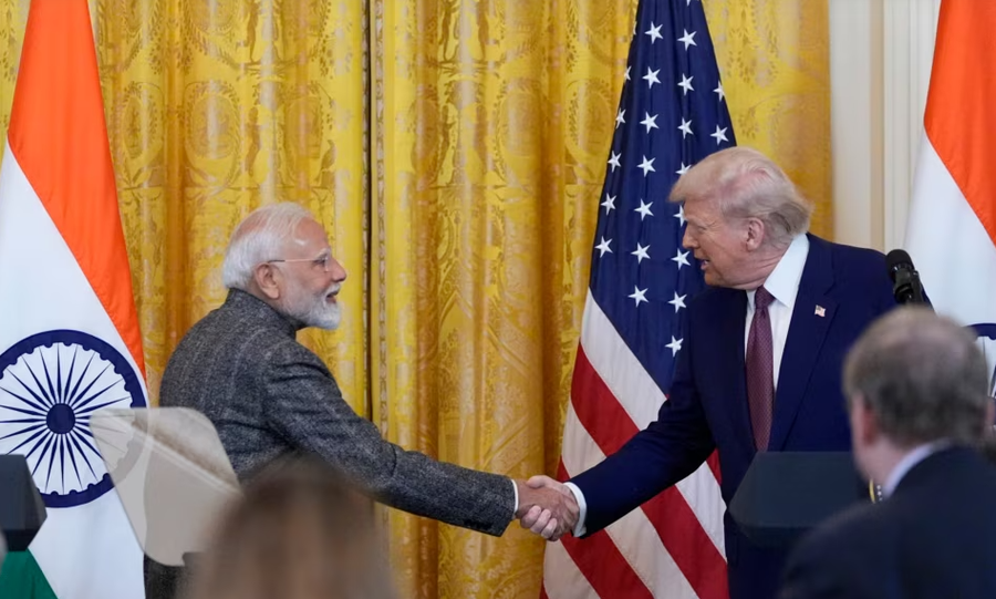 Trump përdor tarifat dhe naftën si instrument presioni ndaj Indisë, kush është efekti?