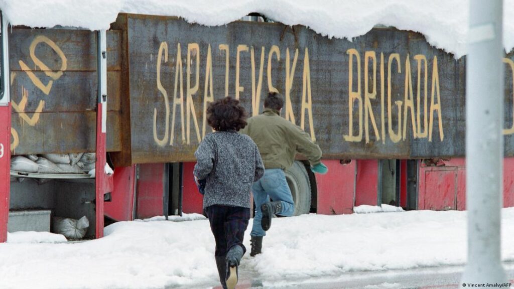 “Turistët me snajperë”; Prokurorët italianë nisin hetime ndaj një 80-vjeçari